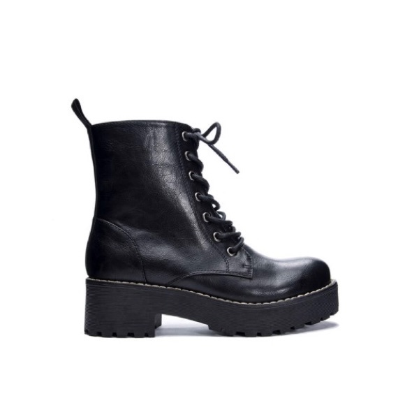 Dirty Laundry | Moore Platform Combat Boot - Picture 8 of 16
